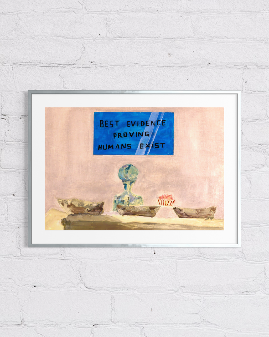Alien Watches Tv