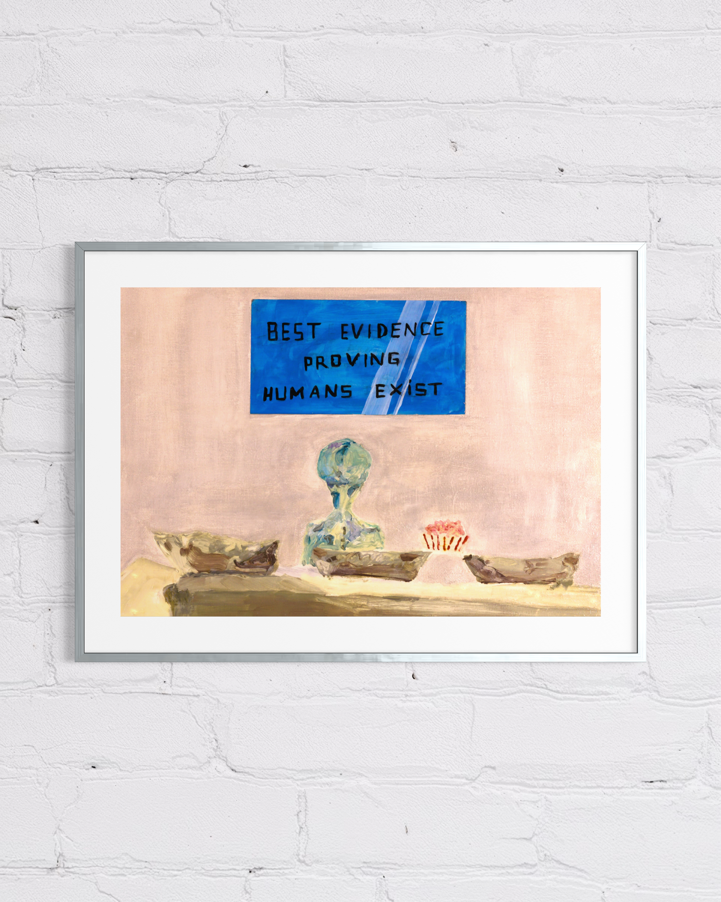Alien Watches Tv